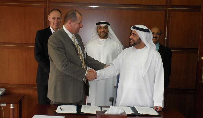 Gulftainer signs logistics services contract with Borouge in Abu Dhabi 